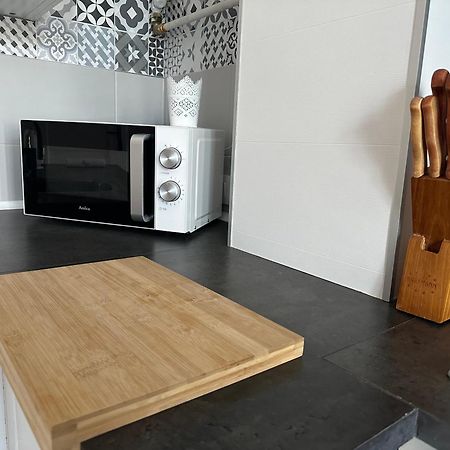 Apartament Wroclawia エクステリア 写真