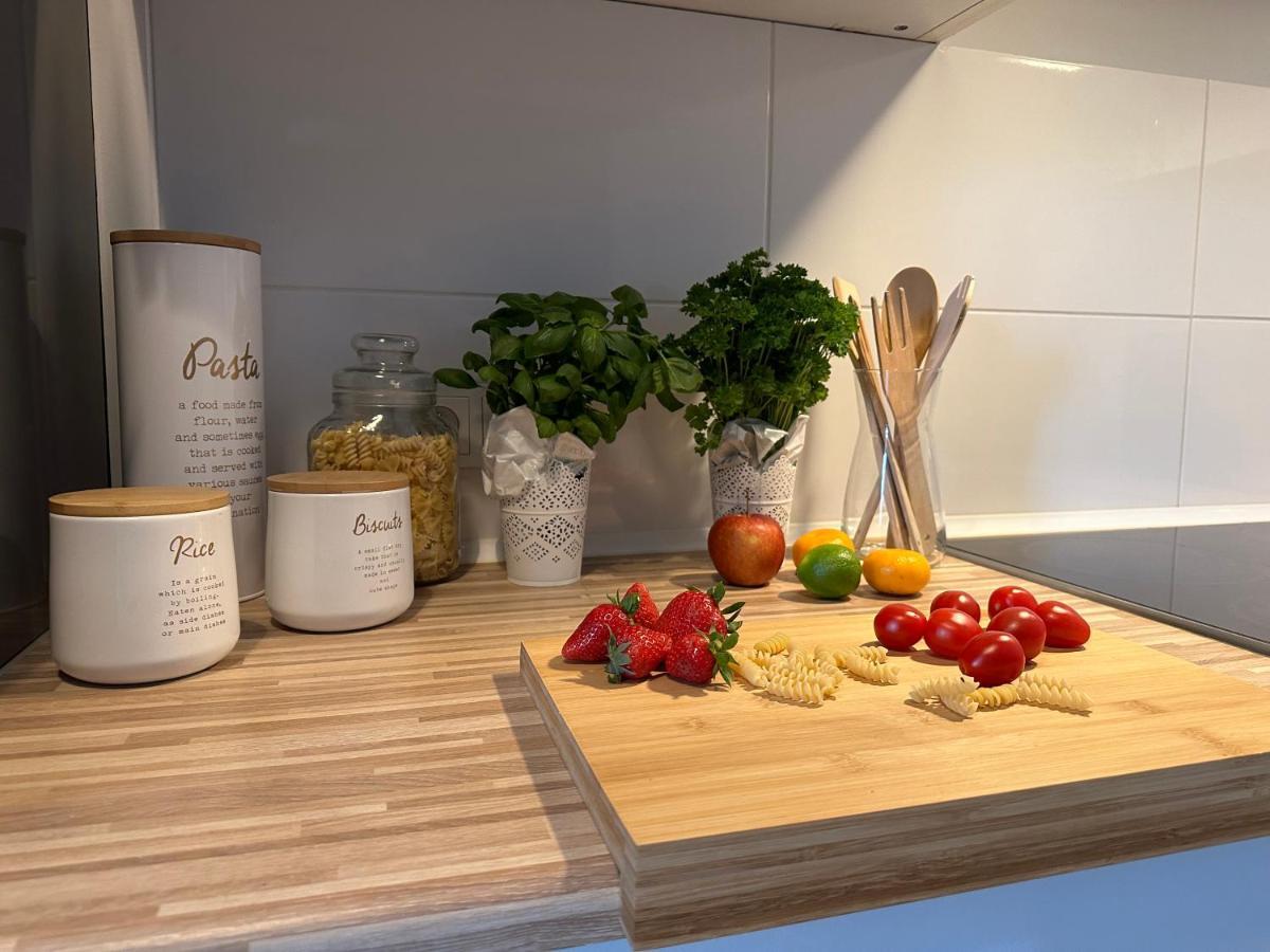 Apartament Wroclawia エクステリア 写真