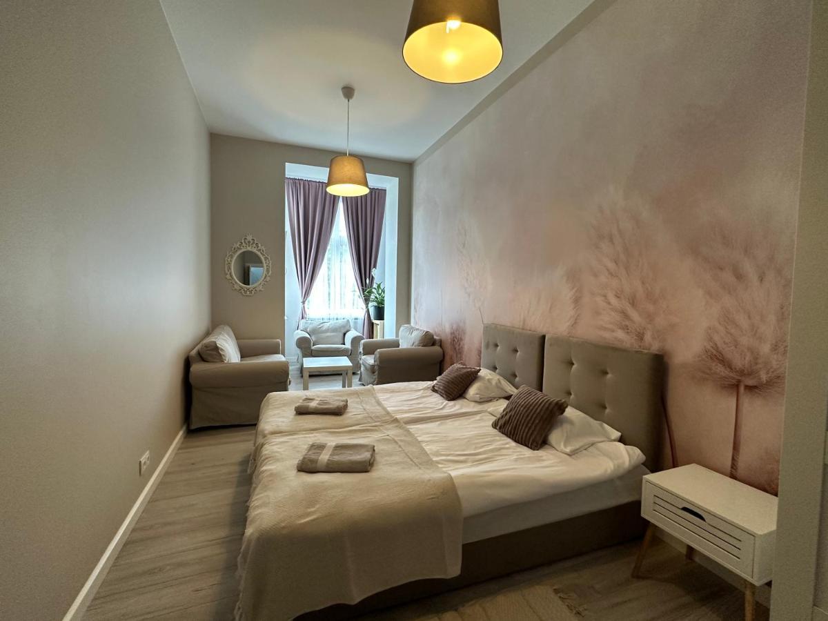 Apartament Wroclawia エクステリア 写真