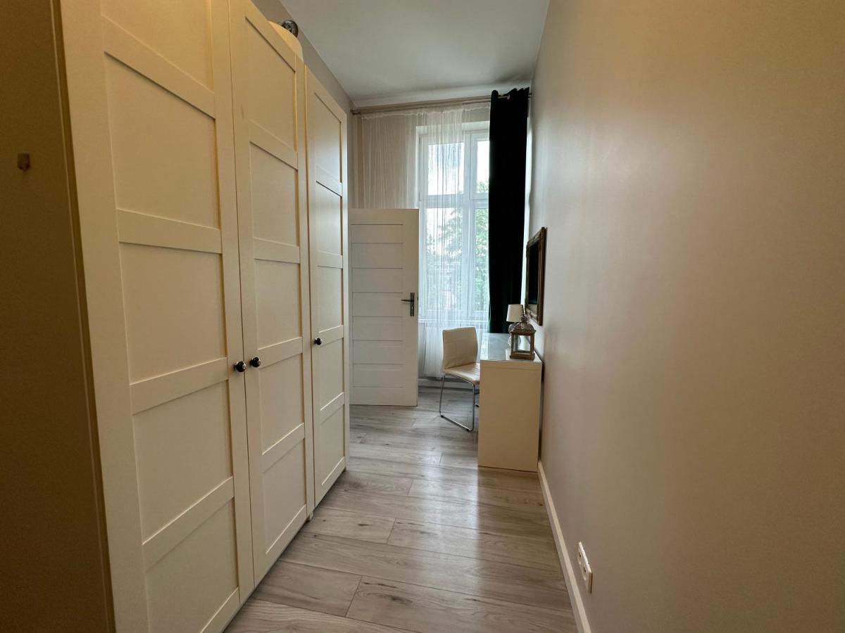 Apartament Wroclawia エクステリア 写真