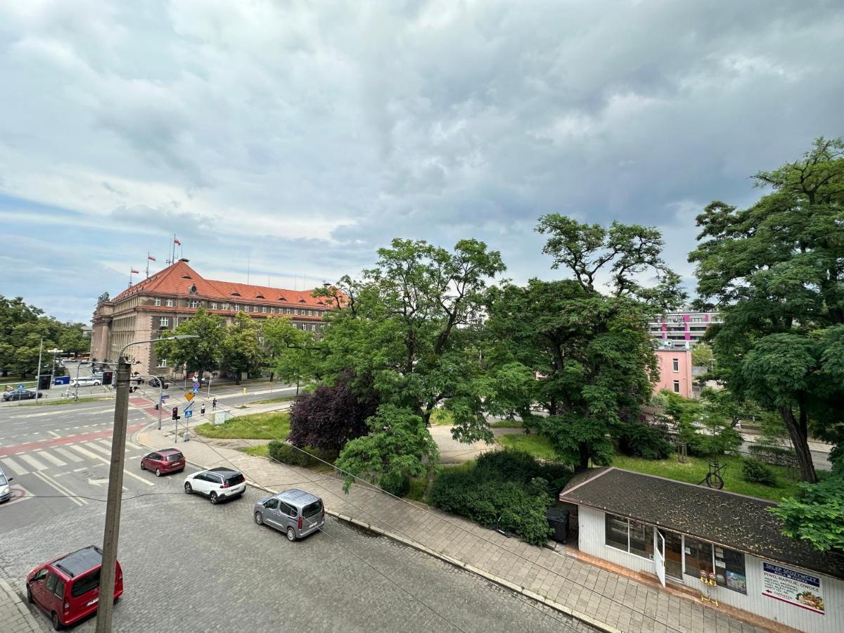 Apartament Wroclawia エクステリア 写真