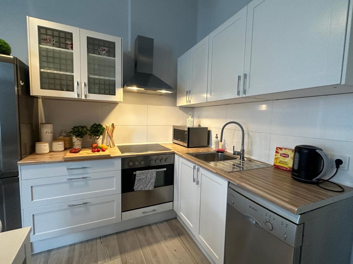Apartament Wroclawia エクステリア 写真