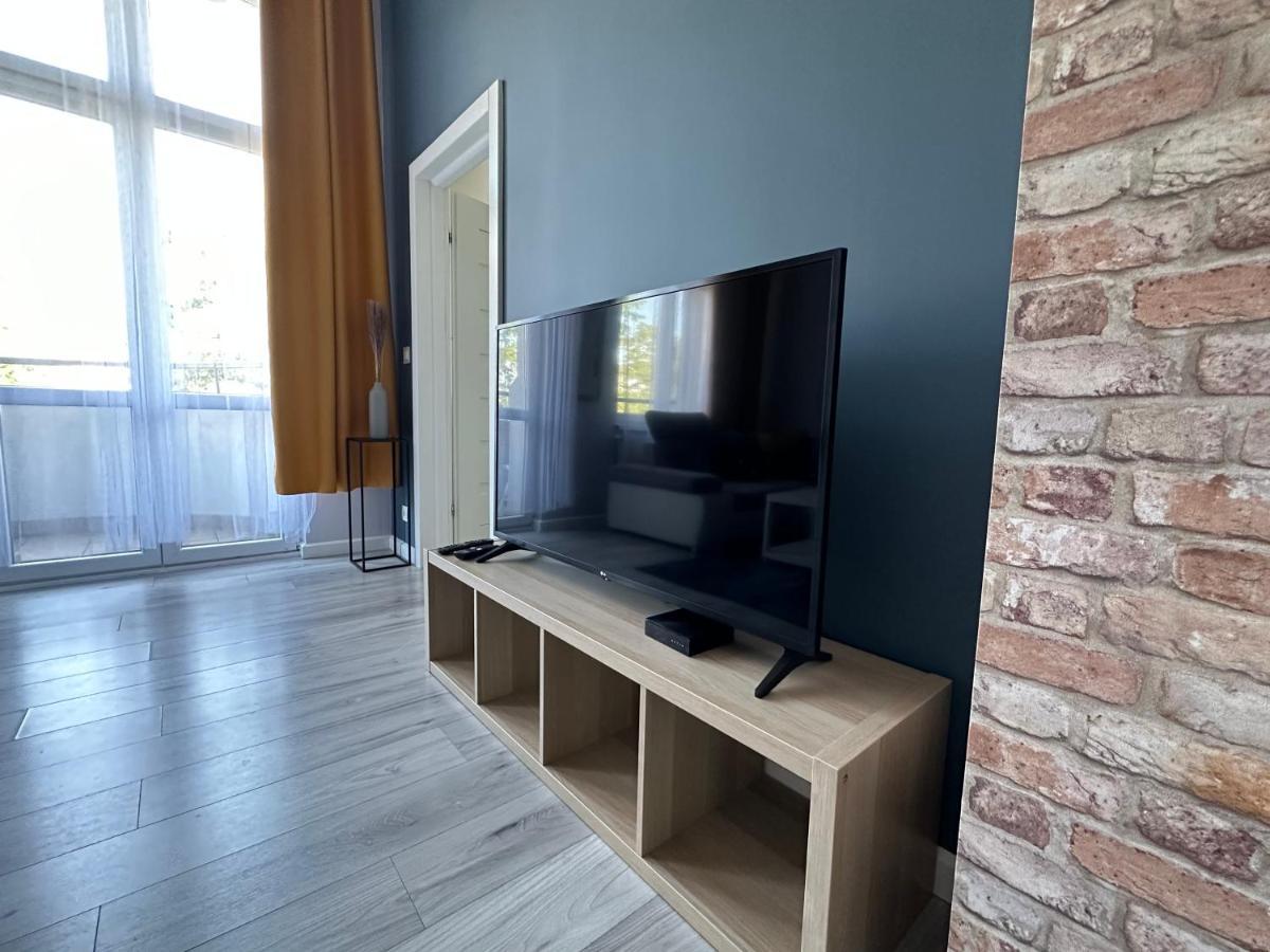 Apartament Wroclawia エクステリア 写真